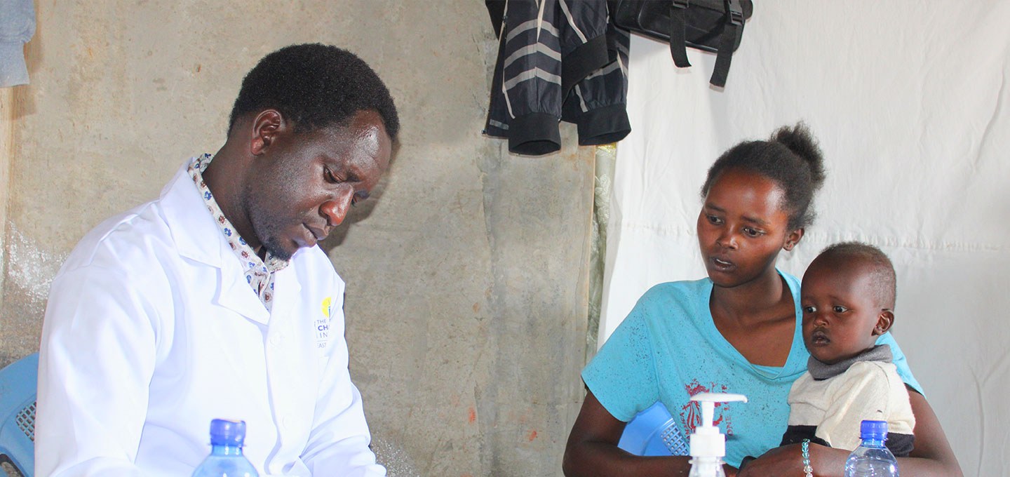 KAF photo mum and baby at clinic